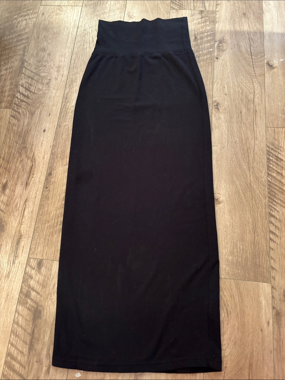 Wilfred Black Stretch Maxi Skirt with High Waistband